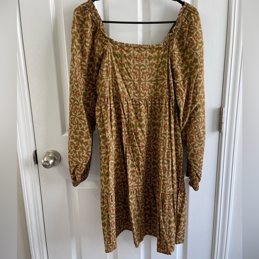 Universal Threads Floral Dress